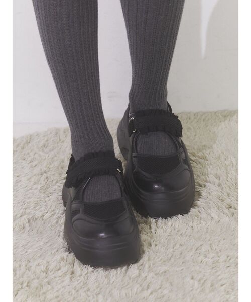 merry jenny（メリージェニー）の「フリルメッシュベルクロスニーカー（スニーカー・レディース・アイボリー/ブラック・LARGE/MEDIUM）」の17枚目の写真