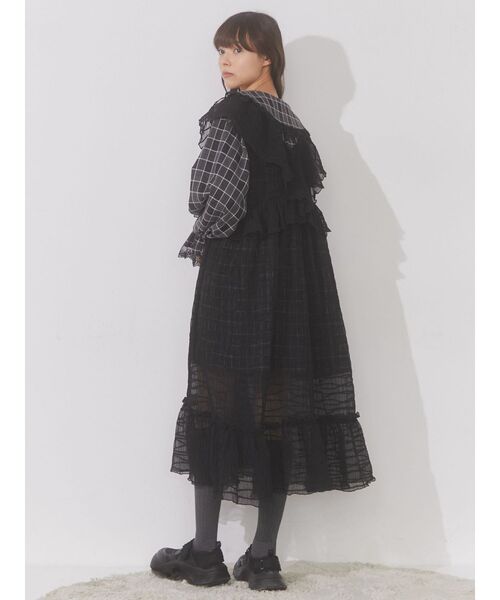 merry jenny（メリージェニー）の「フリルメッシュベルクロスニーカー（スニーカー・レディース・アイボリー/ブラック・LARGE/MEDIUM）」の19枚目の写真