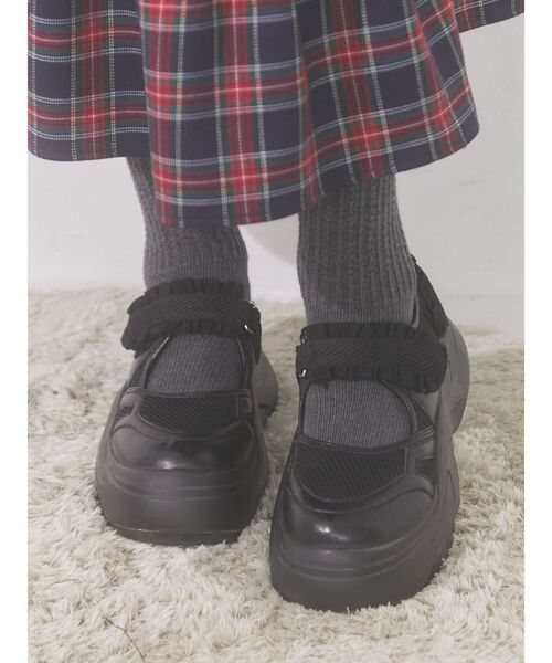 merry jenny（メリージェニー）の「フリルメッシュベルクロスニーカー（スニーカー・レディース・アイボリー/ブラック・LARGE/MEDIUM）」の22枚目の写真