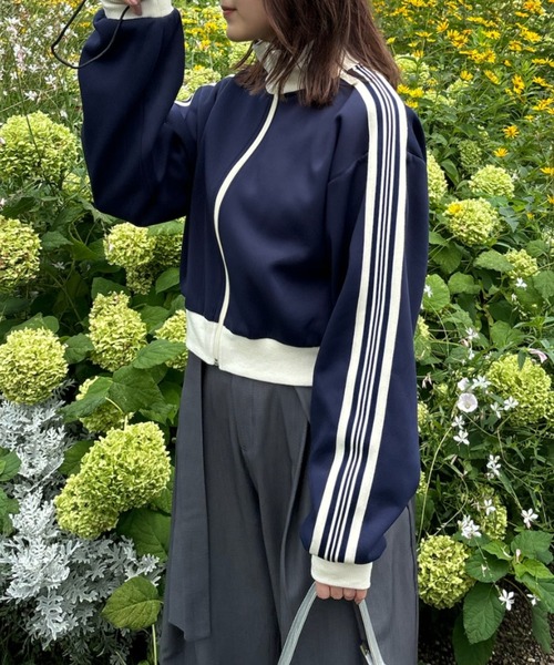 美品Birthday roomジャージショート丈ライントラックジャケットネイビー 美品Birthday roomジャージショート丈ライントラックジャケット