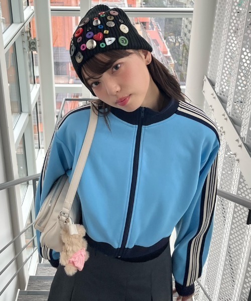 Birthday room(バースデイルーム)の「ショート丈ライントラックジャケット / short-length line track jacket(ブルゾン・レディース・ライトブルー/ネイビー/アイボリー/ブラック・FREE)」の16枚目の写真