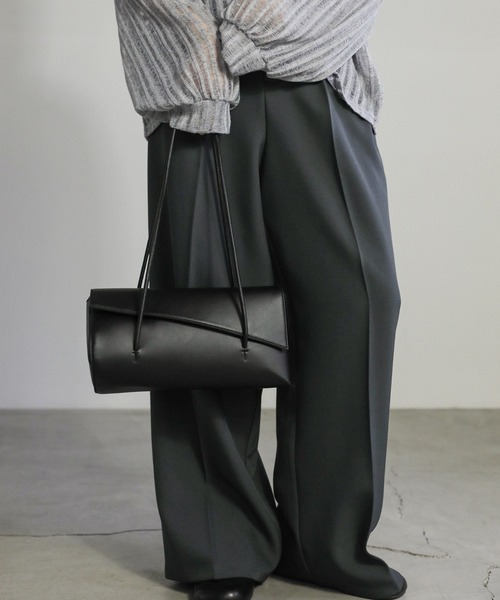 select MOCA（セレクトモカ）の「【ZOZO限定】スクエアハンドルバッグ（ハンドバッグ・レディース・ブラック/シルバー・FREE）」の6枚目の写真