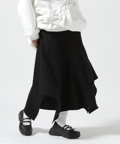 AULA(アウラ)の「AULA/アウラ/Random Flare Hem Skirt(スカート・レディース・シルバー/ブラック・F)」の8枚目の写真