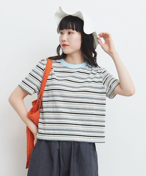 bulle de savon(ビュルデサボン)の「マルチボーダー Tシャツ(Tシャツ/カットソー・レディース・レッド/ベージュ/チャコールグレー/マルチ・FREE)」の2枚目の写真