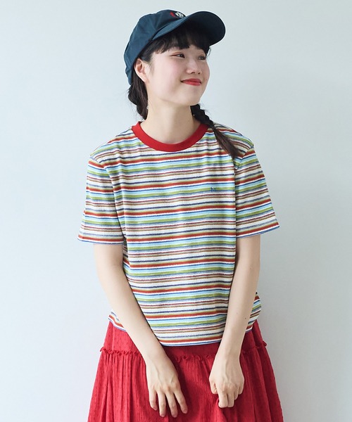 bulle de savon(ビュルデサボン)の「マルチボーダー Tシャツ(Tシャツ/カットソー・レディース・レッド/ベージュ/チャコールグレー/マルチ・FREE)」の4枚目の写真