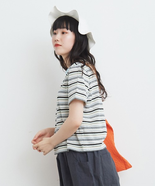 bulle de savon(ビュルデサボン)の「マルチボーダー Tシャツ(Tシャツ/カットソー・レディース・レッド/ベージュ/チャコールグレー/マルチ・FREE)」の7枚目の写真