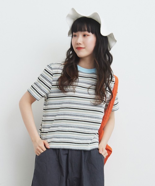 bulle de savon(ビュルデサボン)の「マルチボーダー Tシャツ(Tシャツ/カットソー・レディース・レッド/ベージュ/チャコールグレー/マルチ・FREE)」の6枚目の写真