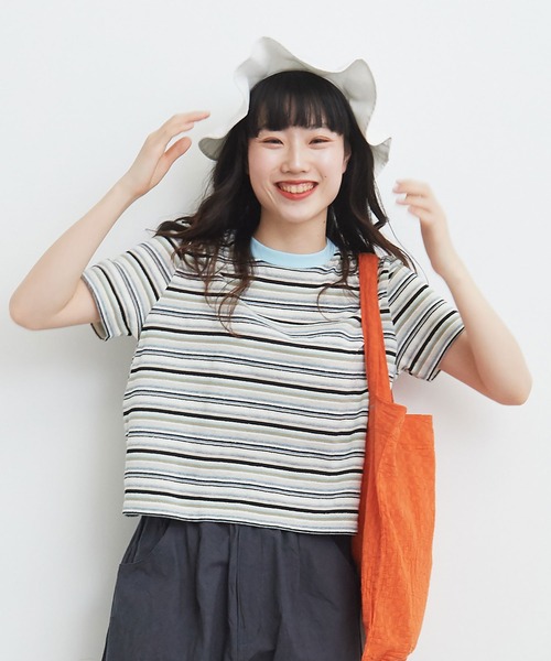 bulle de savon(ビュルデサボン)の「マルチボーダー Tシャツ(Tシャツ/カットソー・レディース・レッド/ベージュ/チャコールグレー/マルチ・FREE)」の5枚目の写真