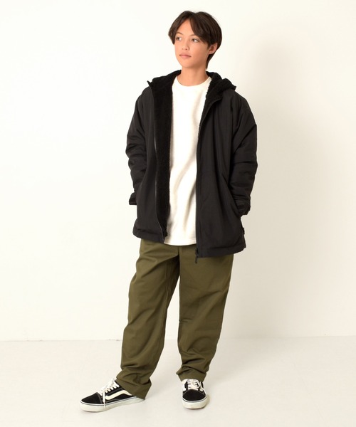 GLAZOS（グラソス）の「【大人向けサイズあり】裏ボア・フードジャケット（ブルゾン・キッズ・ブラック・130cm/170cm/160cm/150cm/140cm）」の4枚目の写真