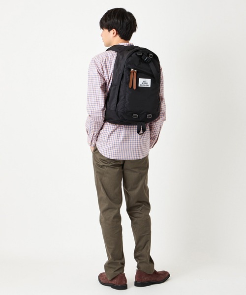 GREGORY(グレゴリー)の「DAYPACK DSP / デイパック ダブルサイドポケット / デザートサンド(バックパック/リュック・メンズ・サンドベージュ・FREE)」の7枚目の写真