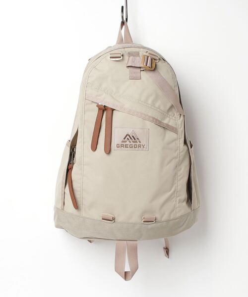 GREGORY(グレゴリー)の「DAYPACK DSP / デイパック ダブルサイドポケット / デザートサンド(バックパック/リュック・メンズ・サンドベージュ・FREE)」の6枚目の写真