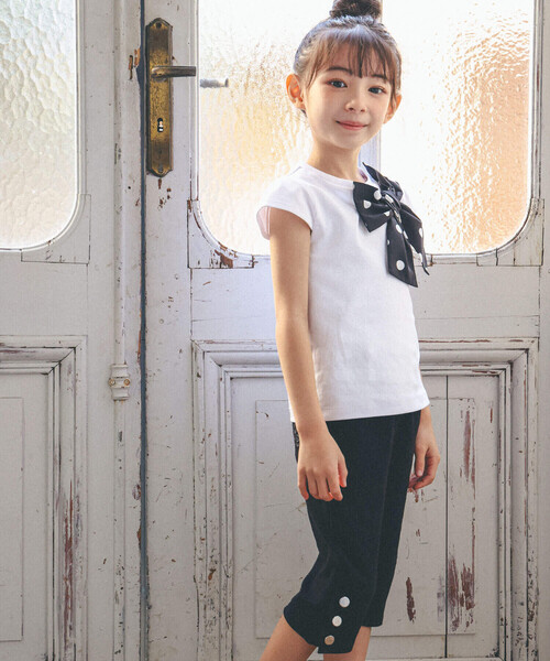 BeBe(ベベ)の「ミラノリブメタルボタンクロップドパンツ(90~150cm)(その他パンツ・キッズ・ブラック・120cm/100cm/110cm/150cm/130cm/140cm/90cm)」の6枚目の写真