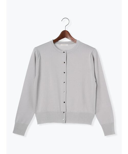 Te chichi(テチチ)の「12G金釦天竺クルーカーディガン(カーディガン/ボレロ・レディース・ブラック/オフホワイト/ブルー/グレー/ピンク・F)」の7枚目の写真