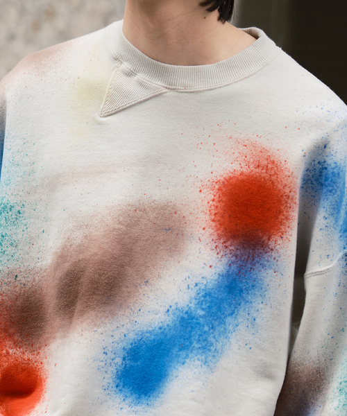 NOMA t.d.（ノーマティーディー）の「【NOMA t.d. for BOUCLE】別注マルチカラー スプレー ハンドダイ スウェット（スウェット・メンズ・その他・2/3）」の3枚目の写真