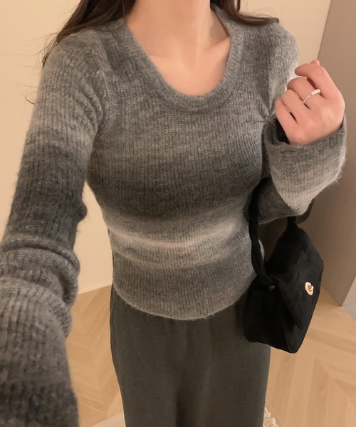 LAFFMO（ラフモ）の「グラデーションリブニット（ニット/セーター・レディース・ブラウン/レッド/グレー・F）」の9枚目の写真