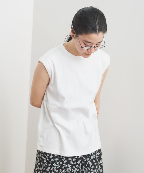 fig London(フィグロンドン)の「GIZA no sleeve(Tシャツ/カットソー・レディース・ブラック/ホワイト・FREE)」の4枚目の写真