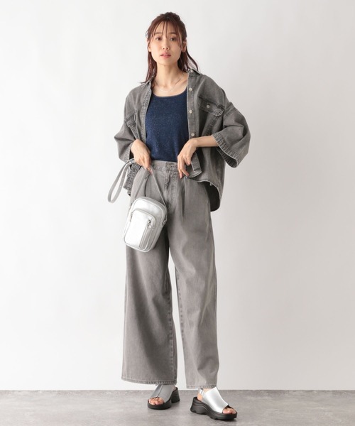 GLOBAL WORK（グローバルワーク）の「Beauteeラメタンク/987162（タンクトップ・レディース・アイボリー/ダークブルー/ブラウン/ブラック/ライトグレー/ブラック×シルバー/ネイビー・MEDIUM/LARGE）」の8枚目の写真