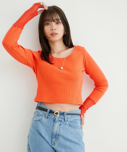 VIS（ビス）の「ショルダーカットアウトショート丈プルオーバー（Tシャツ/カットソー・レディース・チャコールグレー/ホワイト/オレンジ系その他2・FREE）」の4枚目の写真