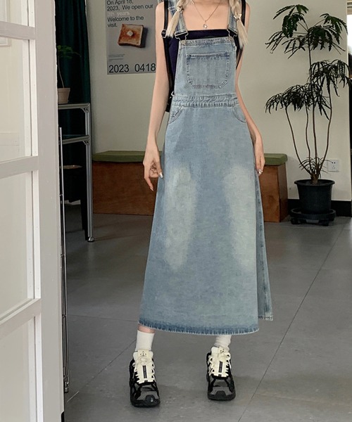 aimoha（アイモハ）の「デニムスカートオーバーオール（サロペット/オーバーオール・レディース・ブルー・LARGE/MEDIUM/SMALL）」の11枚目の写真