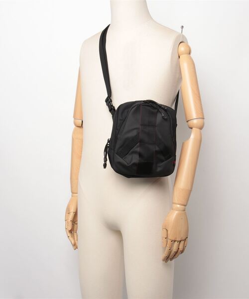 BRIEFING（ブリーフィング）の「BRIEFING SQ SHOULDER LE
