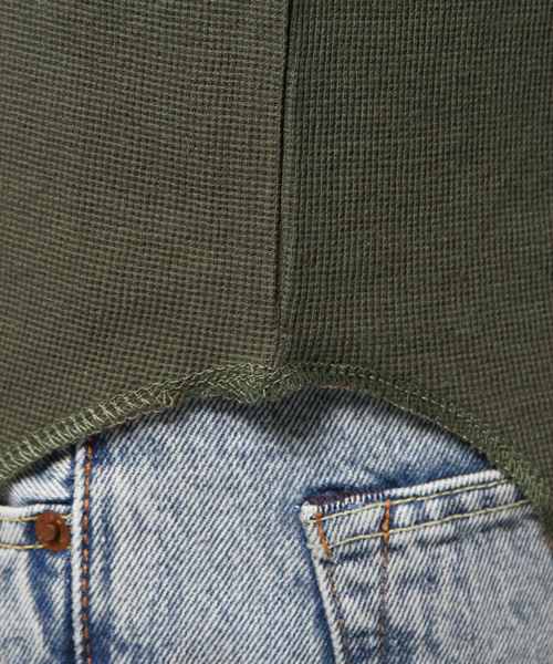 WEGO(ウィゴー)の「WEGO/ワッフルロングパーカー(パーカー・メンズ・カーキ/ホワイト/ブラック/レッド・MEDIUM/LARGE)」の5枚目の写真