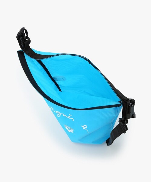 agnes b.（アニエスベー）の「agnes b. x arena ビーチバッグ（ショルダーバッグ・レディース・ブルー系その他・FREE）」の4枚目の写真