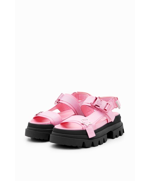 Desigual（デシグアル）の「【Desigual x Tyler McGillivary】ピンク チャンキーサンダル（サンダル・レディース・ピンク・37/38/39/36）」の6枚目の写真