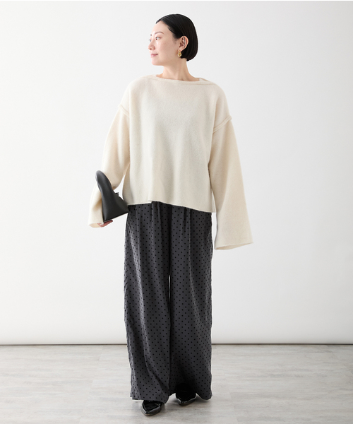 VERMEIL par iena(ヴェルメイユパーイエナ)の「《追加》ドットワイドパンツ(その他パンツ・レディース・ネイビー/チャコールグレー・38/36/40)」の4枚目の写真