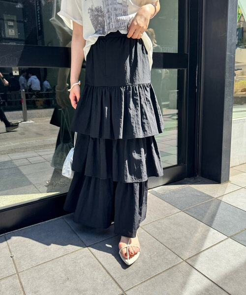 mystic(ミスティック)の「ティアードスカート(スカート・レディース・オフホワイト/ブラック・1/2)」の16枚目の写真