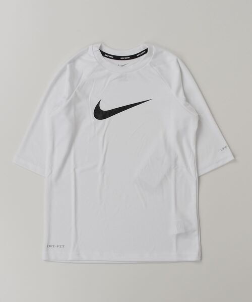 NIKE(ナイキ)の「NIKE/ナイキ キッズ UVケア ラッシュガード ソリッドS/Sハイドロガード NESSD828(ラッシュガード・キッズ・ホワイト/ブラック・130cm/140cm/150cm/160cm)」の8枚目の写真