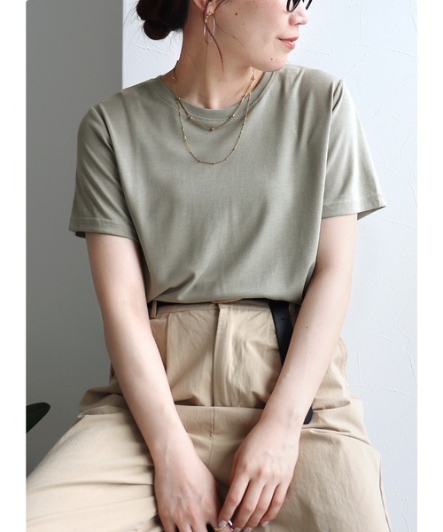 reca（レカ）の「ストレッチソフト無地Ｔシャツ（Tシャツ/カットソー・レディース・ホワイト/ブラック/カーキ・FREE）」の2枚目の写真