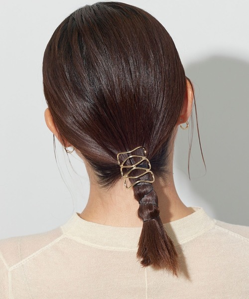 Phoebe（フィービィー）の「スリークロスメタルポニーフックヘアカフ
