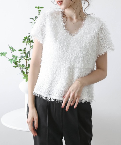 AMELY（エミリー）の「フェザーフリンジ ペプラムトップス（その他トップス・レディース・ブラック/ベージュ/ホワイト/ピンク・フリー）」の21枚目の写真