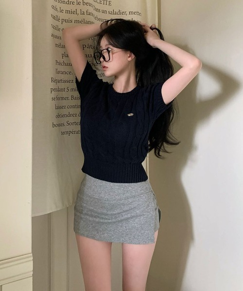 BEIDELLI（ベイデリー）の「[BELLIDE MADE] ホーリンケーブルクロップラウンド半袖ニット（ニット/セーター・レディース・ホワイト/ネイビー/グレー/ブラック/ピンク・FREE）」の17枚目の写真
