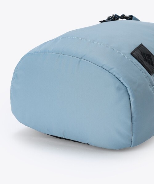 Columbia(コロンビア)の「撥水 Columbia/グレートスモーキーガーデン ボディバッグ 4L/コロンビア(ボディバッグ/ウエストポーチ・レディース・ブラック/ブルー/イエロー/ベージュ/ブルー系その他・ONE SIZE)」の19枚目の写真