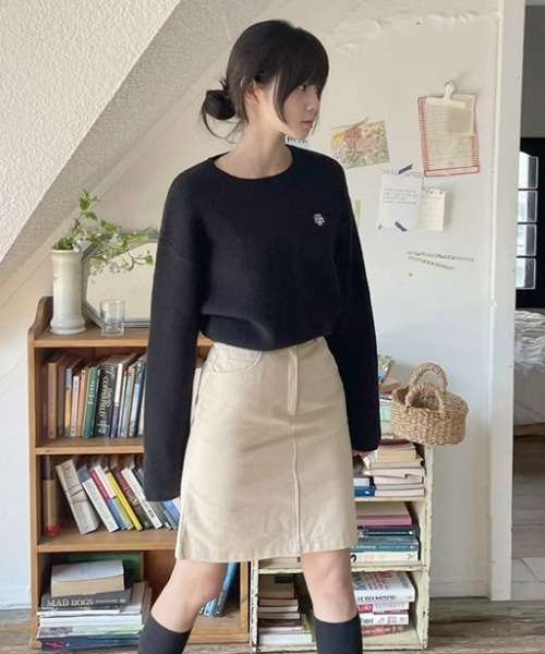 muahmuah(ムーアムーア)の「A'GEM/9 × .kom 『muah muah/ムーアムーア』 STITCH LOGO ROUND KNIT/ステッチロゴラウンドニット(ニット/セーター・レディース・ブラック/チャコールグレー/アイボリー/ピンク・FREE)」の14枚目の写真