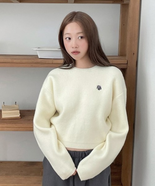 muahmuah(ムーアムーア)の「A'GEM/9 × .kom 『muah muah/ムーアムーア』 STITCH LOGO ROUND KNIT/ステッチロゴラウンドニット(ニット/セーター・レディース・ブラック/チャコールグレー/アイボリー/ピンク・FREE)」の7枚目の写真