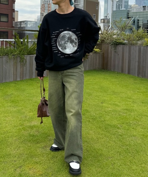 新作モデル セール】【UNISEX】MOON/EARTHスウェット(スウェット Clothing
