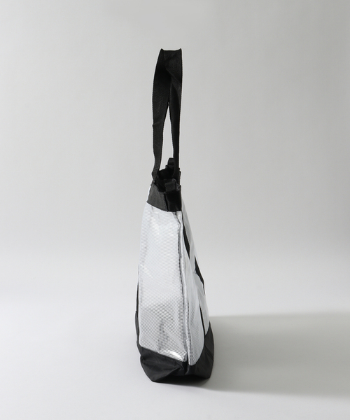 ONLY NY(オンリーニューヨーク)の「【ONLY NY / オンリーニューヨーク】CLEAR UTILITY BAG(トートバッグ・メンズ・ブラック・FREE)」の3枚目の写真