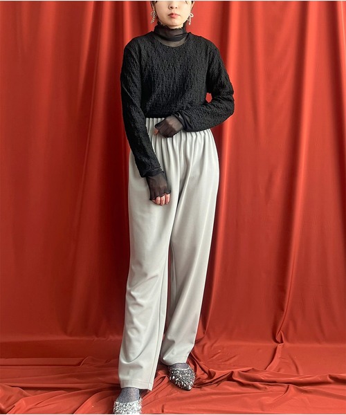 LHELBIE(レルビエ)の「レイヤードライクシャーリングトップス(Tシャツ/カットソー・レディース・オフホワイト/ブラック/イエロー系その他・M)」の8枚目の写真