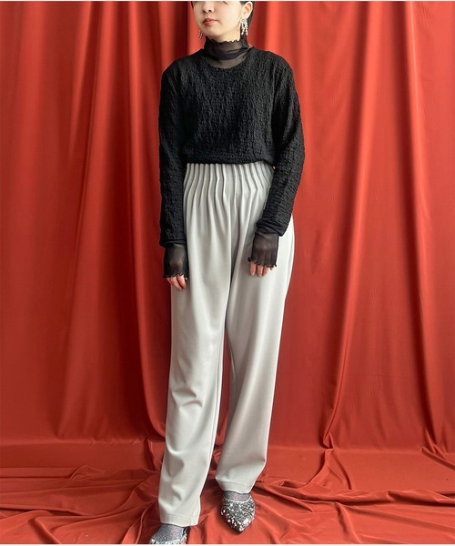 LHELBIE(レルビエ)の「レイヤードライクシャーリングトップス(Tシャツ/カットソー・レディース・オフホワイト/ブラック/イエロー系その他・M)」の11枚目の写真