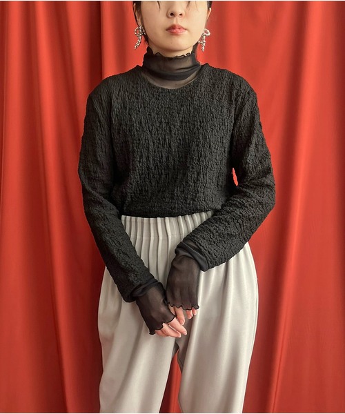 LHELBIE(レルビエ)の「レイヤードライクシャーリングトップス(Tシャツ/カットソー・レディース・オフホワイト/ブラック/イエロー系その他・M)」の4枚目の写真