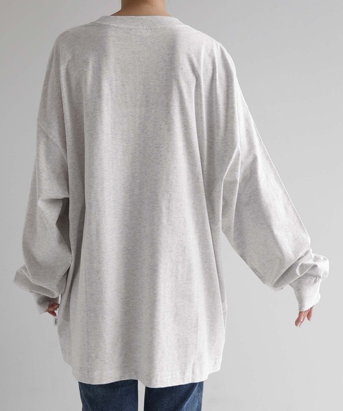 ANME(アンメ)の「ERAReactエンブロイダリーロゴ長袖Tシャツ(Tシャツ/カットソー・レディース・ネイビー/オートミール/チャコールグレー/オフホワイト・M/L)」の10枚目の写真