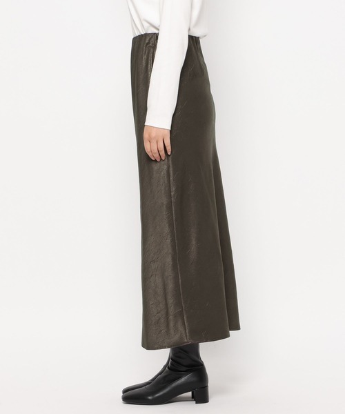 LOWRYS FARM（ローリーズファーム）の「サテンフレアスカート　133493（スカート・レディース・ブラウン/グレー/ブラック/アイボリー/ブルー/ピンク・FREE）」の14枚目の写真