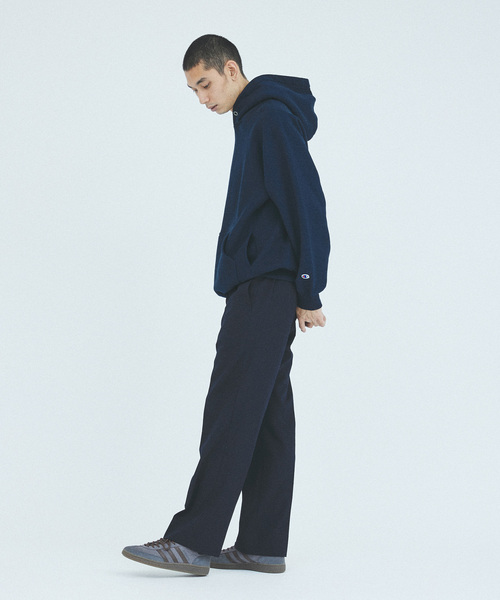 Champion(チャンピオン)の「CHAMPION / チャンピオン 別注 SOLID SWEAT HOODIE(パーカー・メンズ・ブラック系その他/ネイビー/チャコールグレー・X-LARGE/LARGE/MEDIUM)」の18枚目の写真