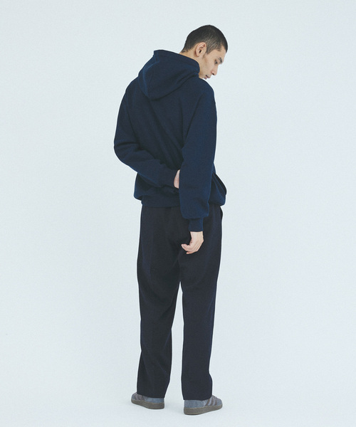 Champion(チャンピオン)の「CHAMPION / チャンピオン 別注 SOLID SWEAT HOODIE(パーカー・メンズ・ブラック系その他/ネイビー/チャコールグレー・X-LARGE/LARGE/MEDIUM)」の19枚目の写真