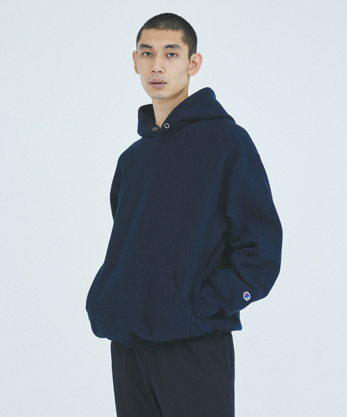 Champion(チャンピオン)の「CHAMPION / チャンピオン 別注 SOLID SWEAT HOODIE(パーカー・メンズ・ブラック系その他/ネイビー/チャコールグレー・X-LARGE/LARGE/MEDIUM)」の21枚目の写真