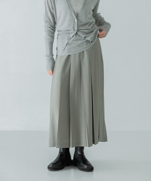 URBAN RESEARCH（アーバンリサーチ）の「梳毛ライクプリーツスカート（スカート・レディース・グレー/チャコールグレー・36/38）」の11枚目の写真