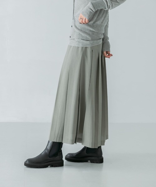 URBAN RESEARCH（アーバンリサーチ）の「梳毛ライクプリーツスカート（スカート・レディース・グレー/チャコールグレー・36/38）」の12枚目の写真