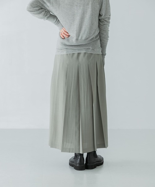 URBAN RESEARCH（アーバンリサーチ）の「梳毛ライクプリーツスカート（スカート・レディース・グレー/チャコールグレー・36/38）」の13枚目の写真